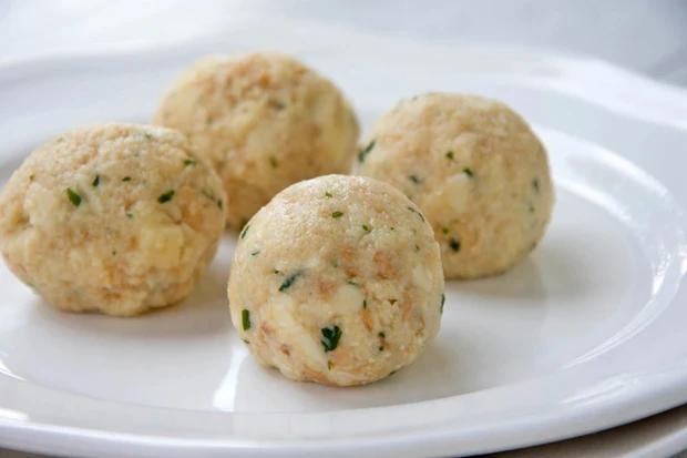 Käseknödel