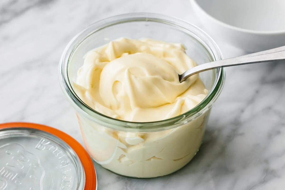 Knoblauch-Mayonnaise